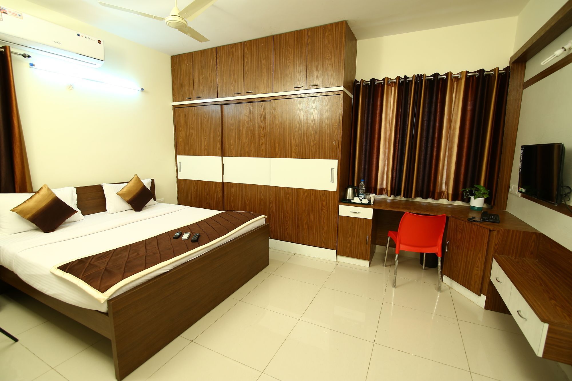 เฟรช ลีฟวิง ไพรม์ ไฮเทค Hotel ไฮเดอราบัด ภายนอก รูปภาพ
